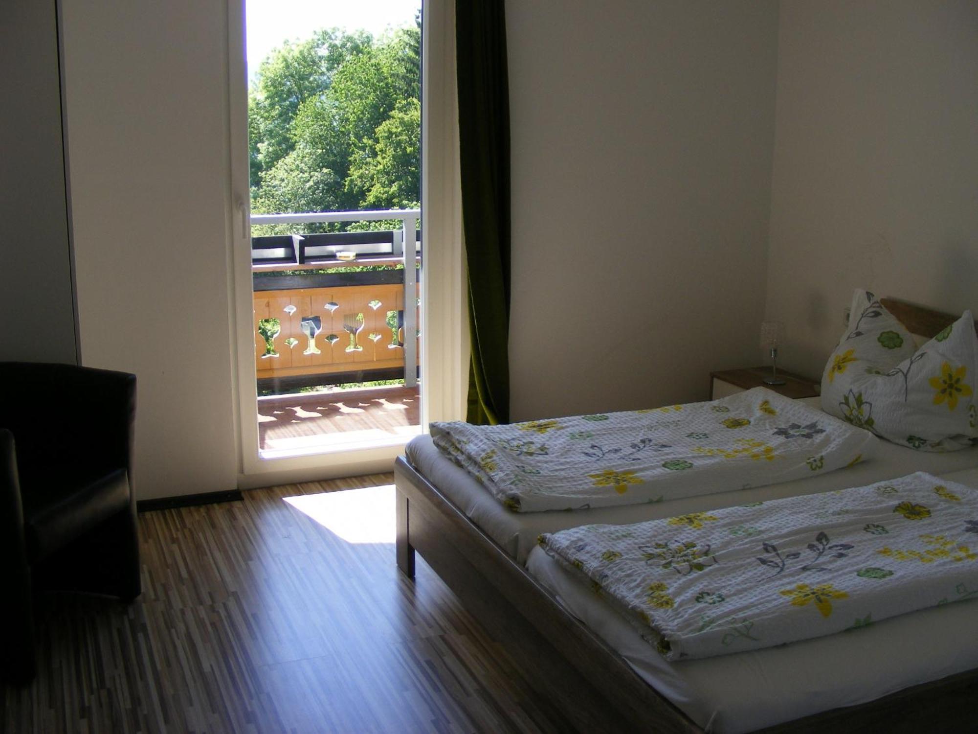 Pension Waldesruh Velden am Wörthersee Zimmer foto